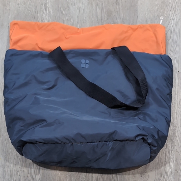 Sweaty Betty Navy and Orange Drawstring Gym Bag - Picture 7 of 8